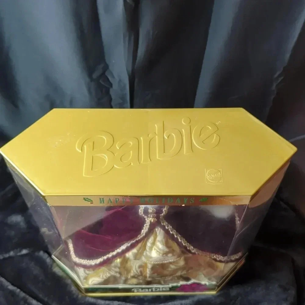 Barbie '1996' Holiday Special‎ Edition. New in Box.